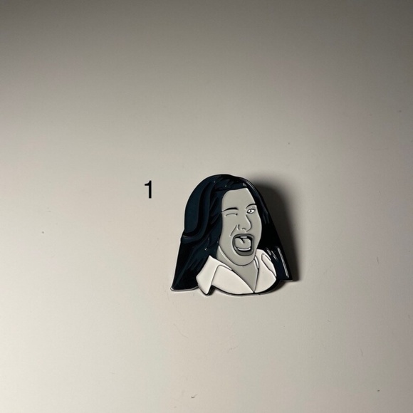 WandaVision Agatha Harkness Pin - Picture 2 of 5